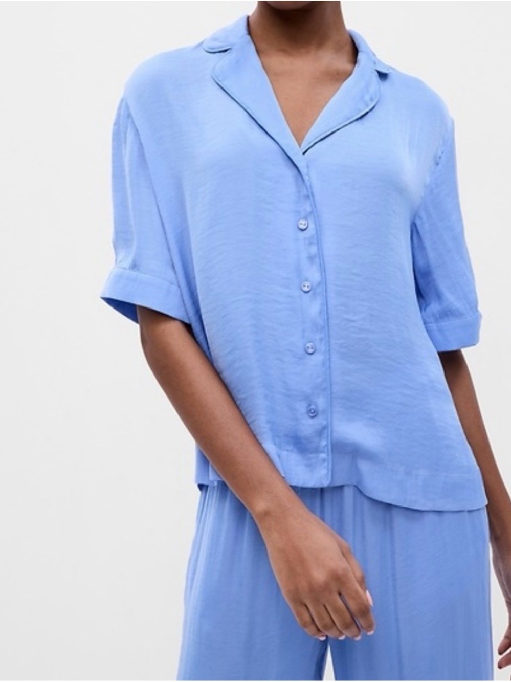 GAP Light Blue Short Sleeve Button-Front Shirt